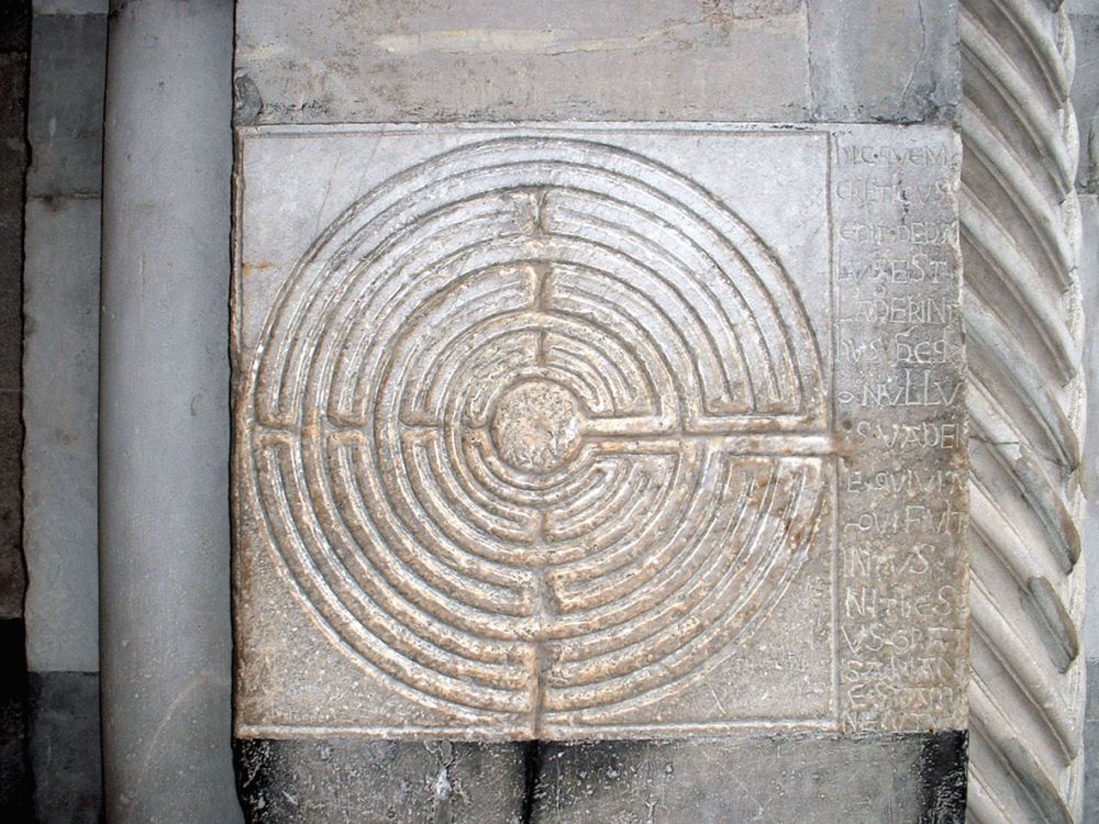 Le labyrinthe de Saint-Martin de Lucques
